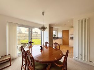 Photo 11- click for photo gallery